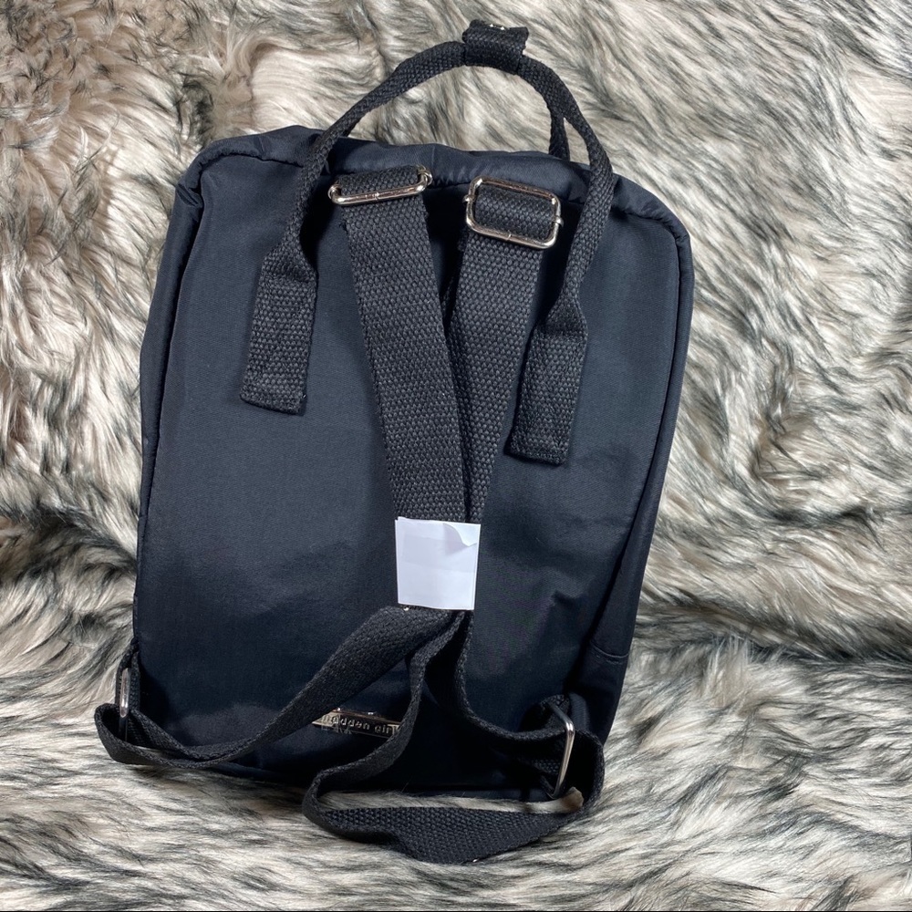Black Large Backpack Lightweight - Picture 7 of 9